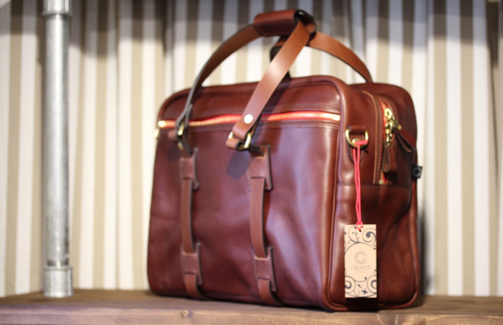 Ledertasche von Croots ausgestellt im Atelier Treger