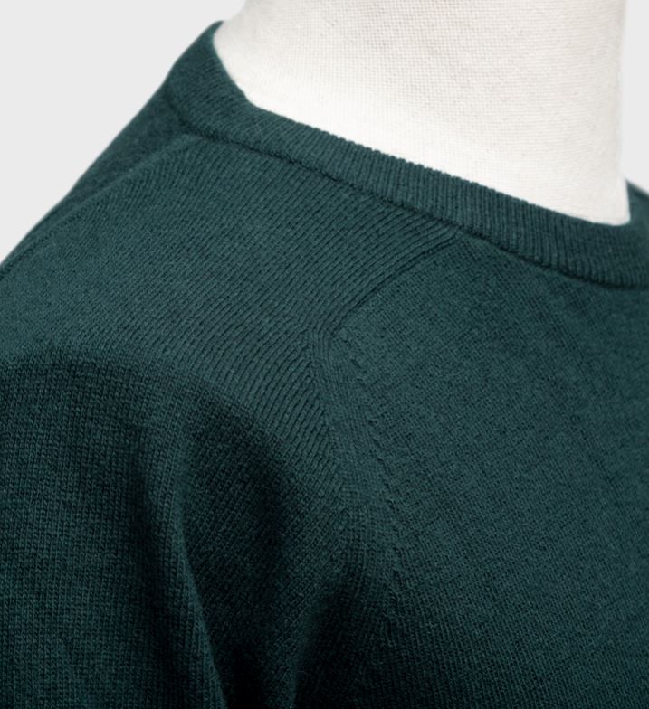 Pullover aus Lammwolle mit Sattelärmeln - Flaschengrün Atelier Treger