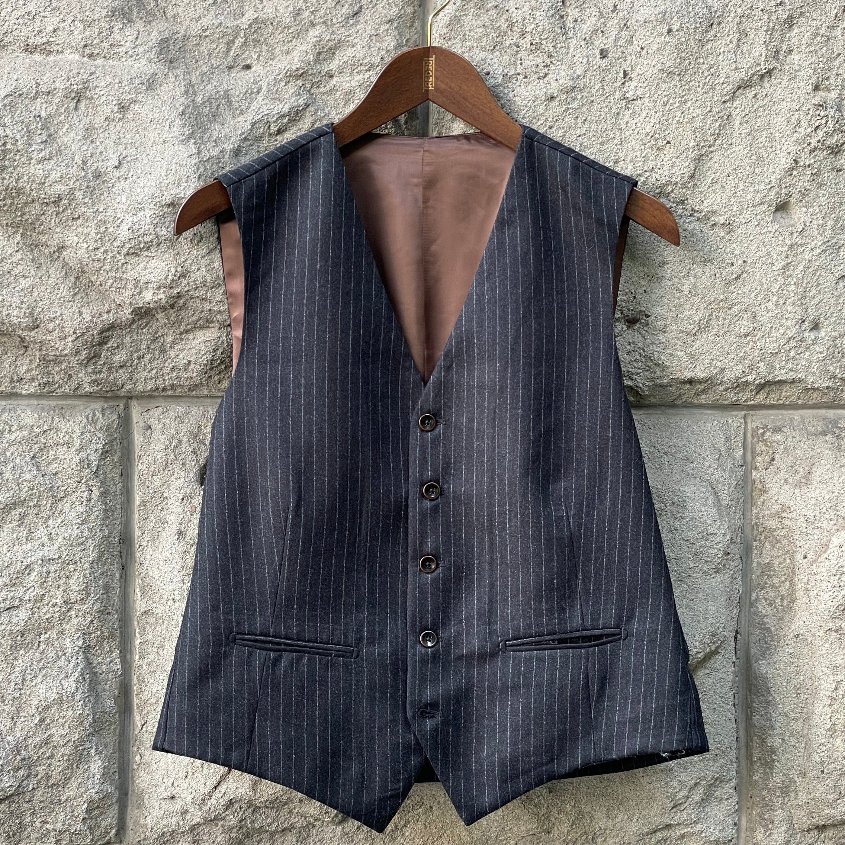 Gilet Bela Black - Schweizer Design Gilet Atelier Treger 