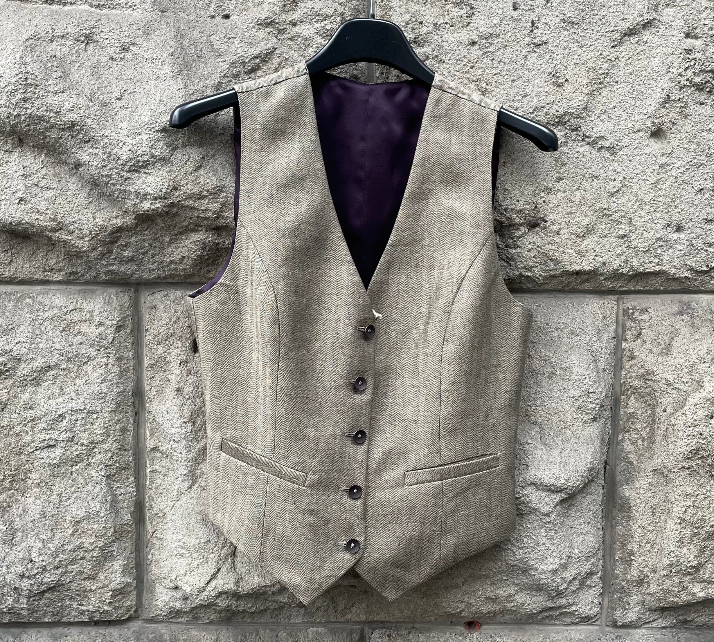 Gilet Sam Sand Woman - Schweizer Design Gilet Atelier Treger 